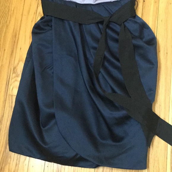 Vera Wang Short Draped Dress - Picture 7 of 8